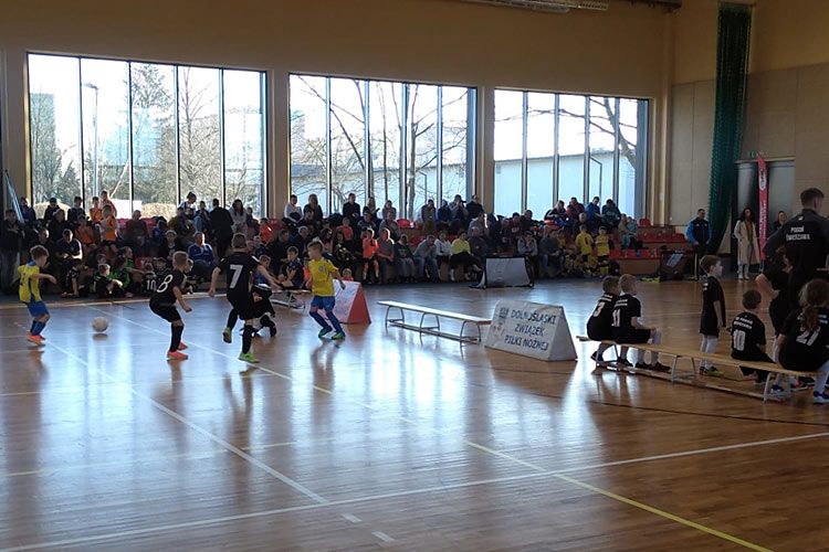 Zdjęcie - Turniej Futsal - obstawa medyczna - TRS Artur Mądracki