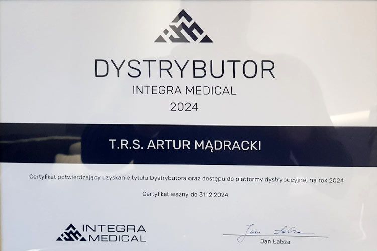 Zdjęcie - Certyfikat dystrybutora sprzętu medycznego - AED w Twojej firmie - TRS Artur Mądracki
